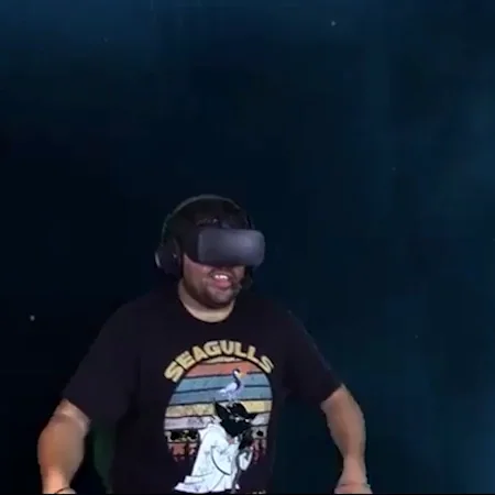 vr streamer GIF by 9 Skies Photography - Find & Share on GIPHY