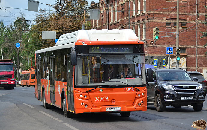 3352129
