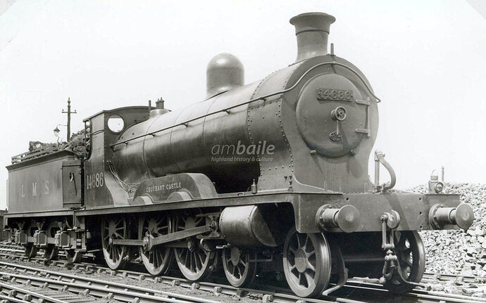 25604