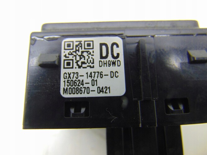 PANEL-PRZELACZNIK-PAMIECI-FOTELA-JAGUAR-XE-X760-GX73-14776-DC-Producent-czesci-Jaguar-OE