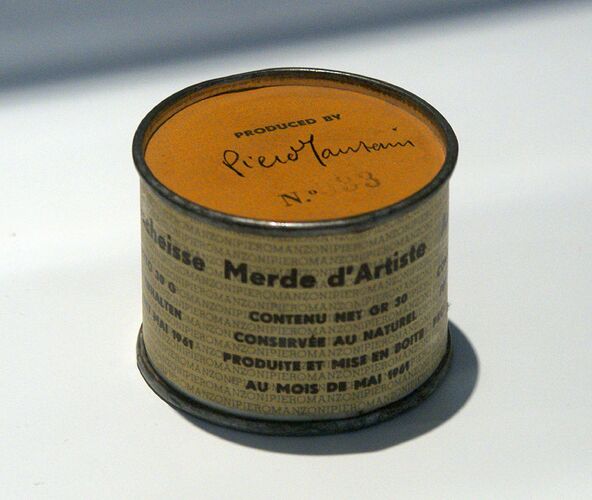 Piero_Manzoni_-Merda_D'artista(1961)_-_panoramio